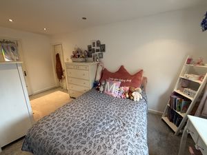 Photo 31- click for photo gallery